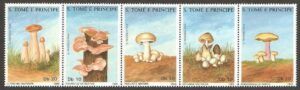 S. Tome (1988) Yv. 899/03  /  Mushrooms
