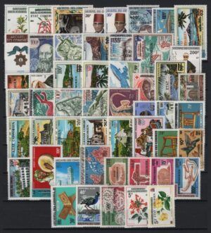 Comores (1975) Yv. 105/29 + Av. 68/94 / Overprinted Set
