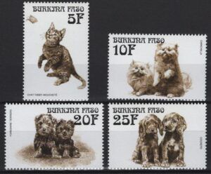 Burkina Faso (1999) Mi. 1660/63 / Cats & Dogs