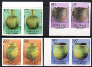 Gabon (1990) Mi. 1103/06 - Imperforated Pair / Prehistory