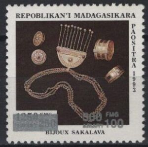 Madagascar (1998) Mi. 2126 / Jewelry