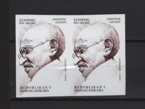 Madagascar (1998) Set - Imperforated Pair / Mahatma Gandhi