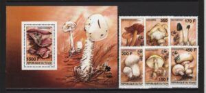 Tchad (1996) Mi. 1265/70 + Bl. 244 / Mushrooms