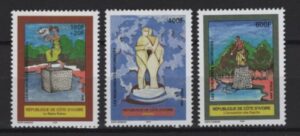 Ivory Coast (2000) Yv. 1070/72 / Sculptures